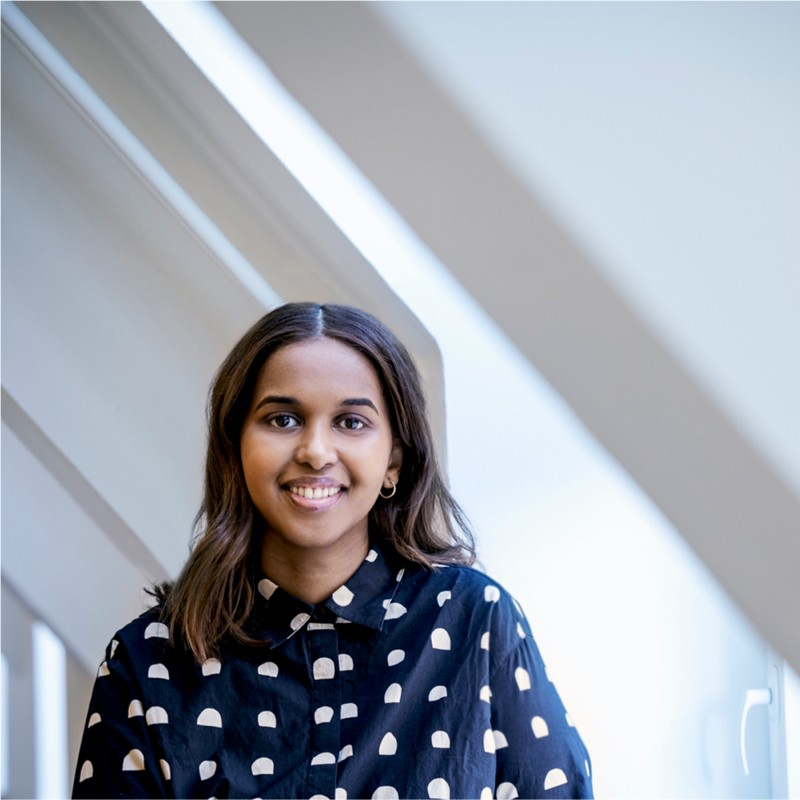 Mona Ismail